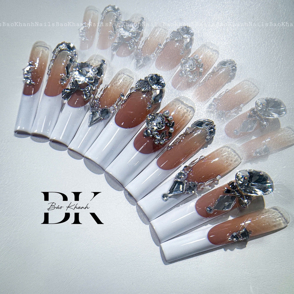 Handmade French Tip Crystal Press-On Nails – Elegant 3D Rhinestone Nail Art for Luxury Manicure