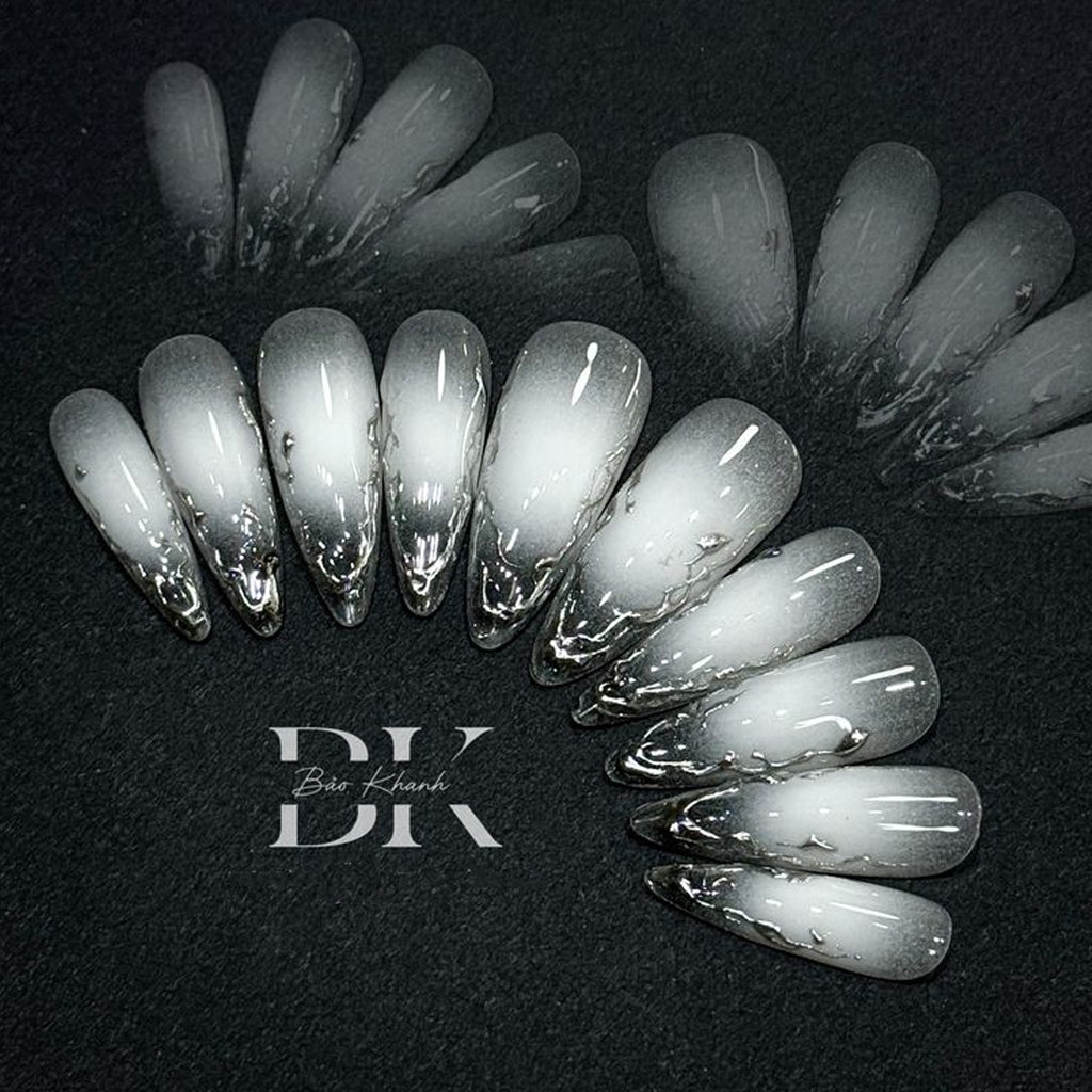Handmade Luxury Ombre Stiletto Press-On Nails – Elegant Gray & White Gradient Nail Art