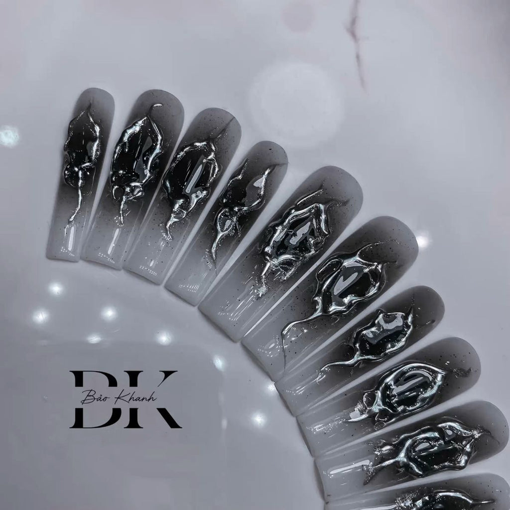 Handmade Black & Silver 3D Press-On Nails – Ombre Gradient with Metallic Liquid Chrome Effect