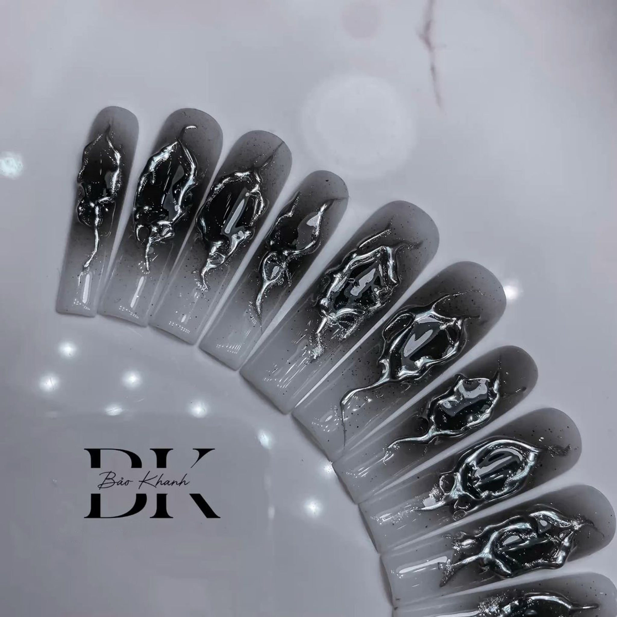 Handmade Black & Silver 3D Press-On Nails – Ombre Gradient with Metallic Liquid Chrome Effect