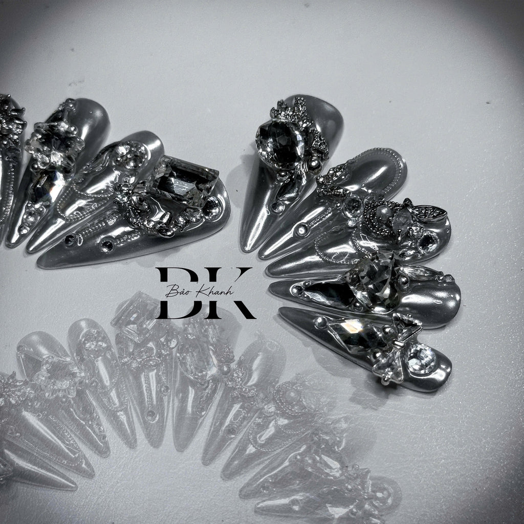 Handmade Glamorous Stiletto Press-On Nails – Luxury Crystal Nail Art Set
