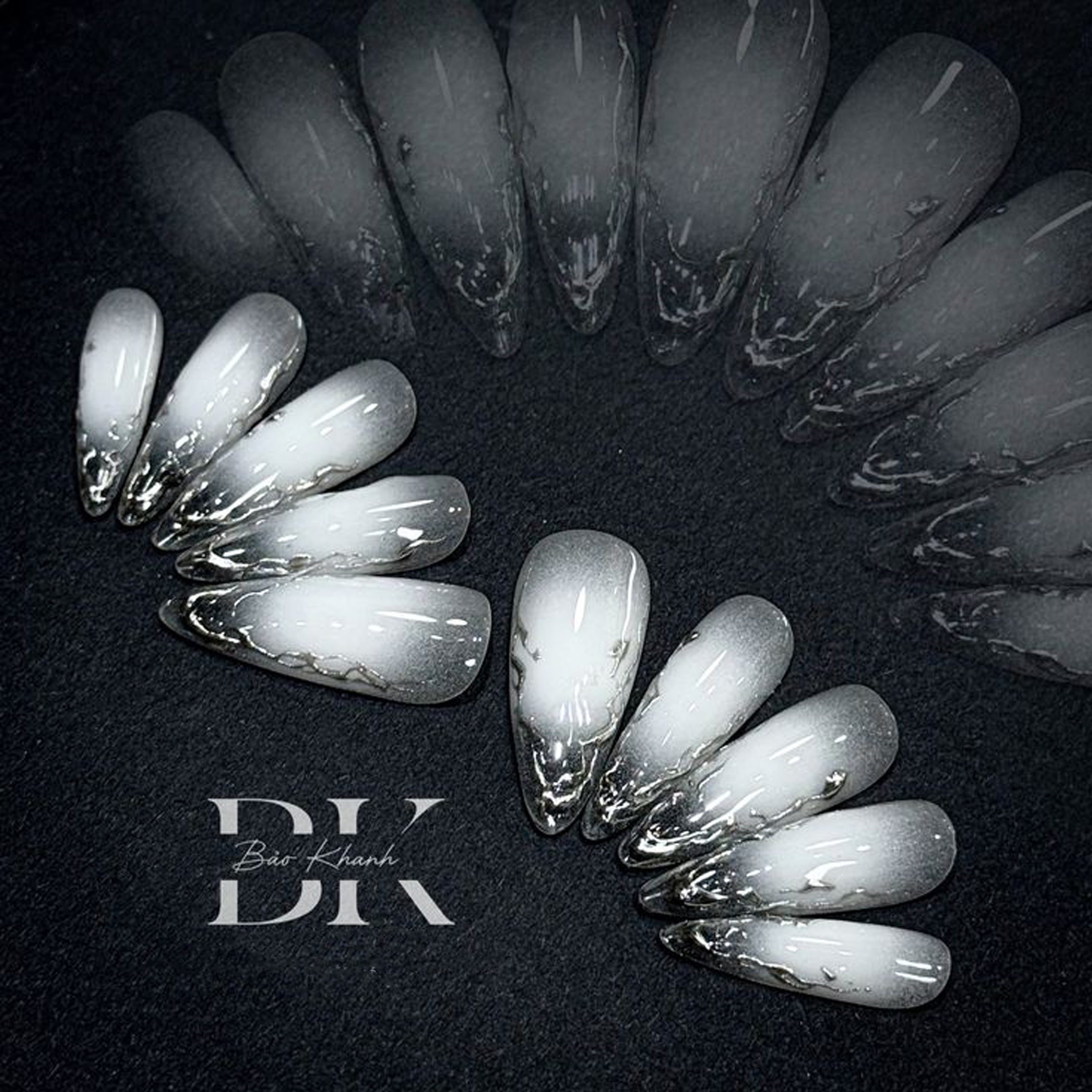 Handmade Luxury Ombre Stiletto Press-On Nails – Elegant Gray & White Gradient Nail Art