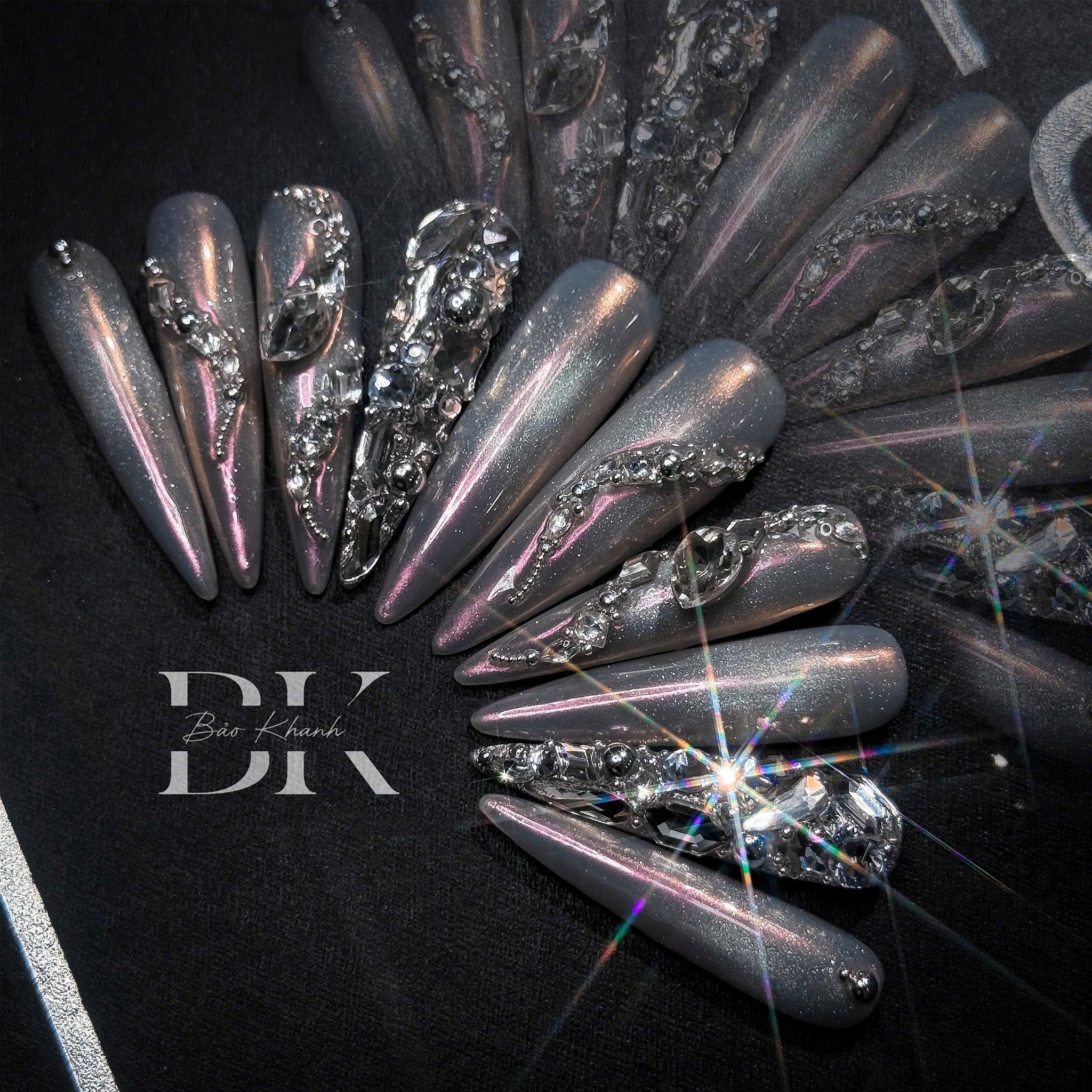 Handmade Chrome Stiletto Press-On Nails – Glamorous 3D Crystal Rhinestone Nail Art for Luxury Look